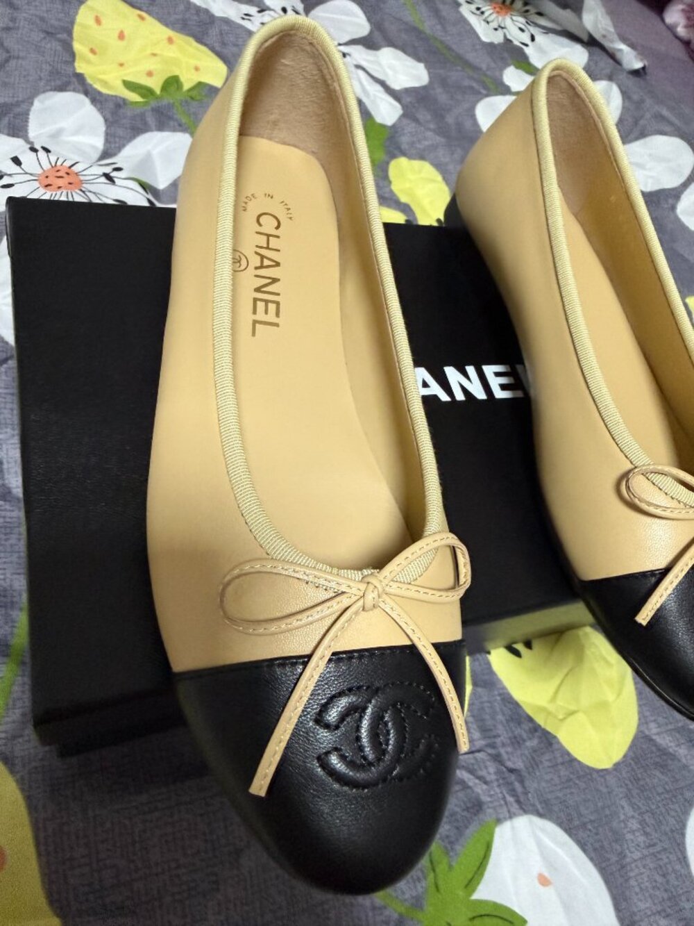 Womens CHANEL BALLET SHOES - Picture 6 of 6